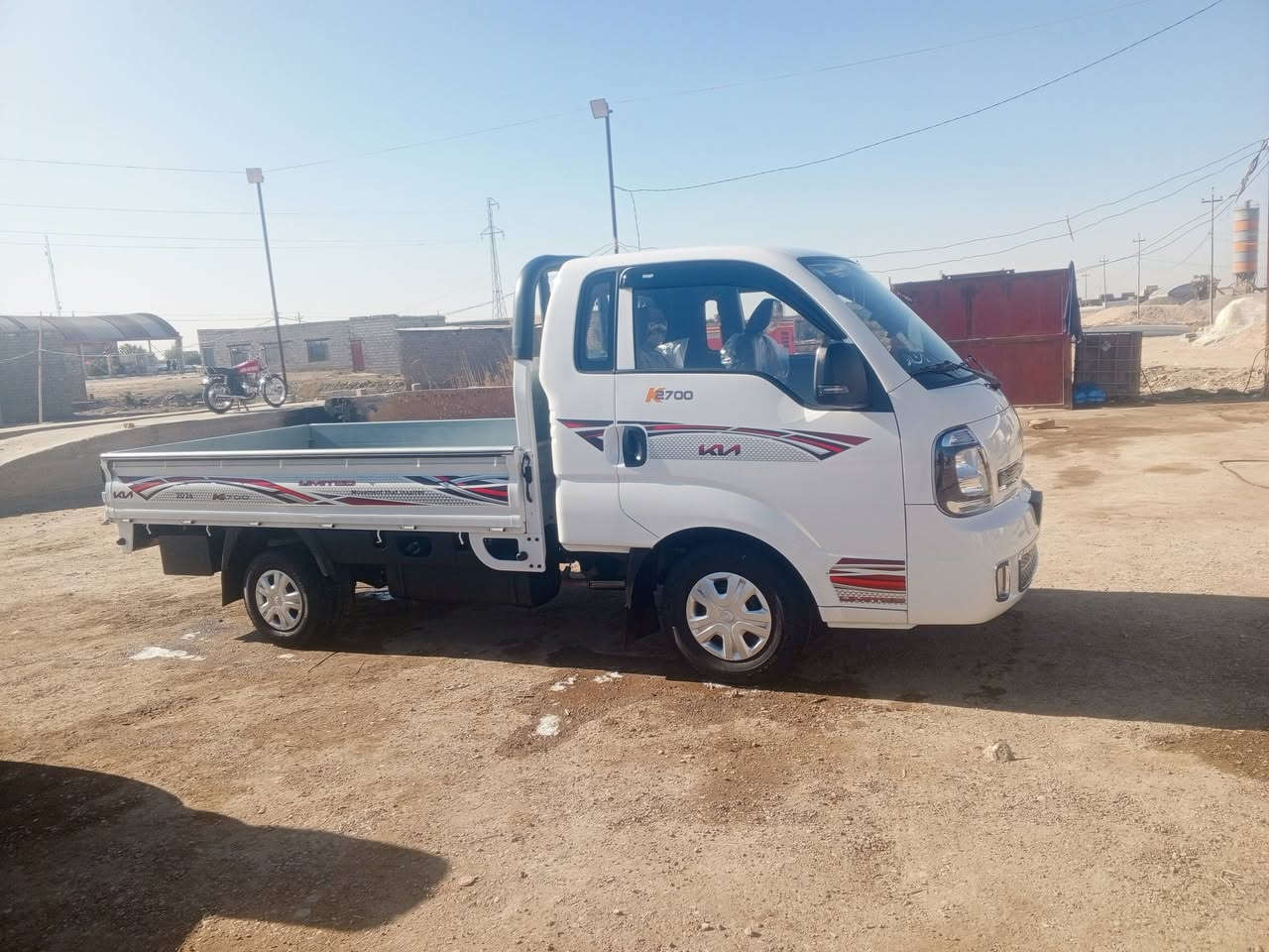 كيا مديل 26 فول سستم ماشيه 1400 زيرو بعده مامرقم مكاني ناصريه ***********
