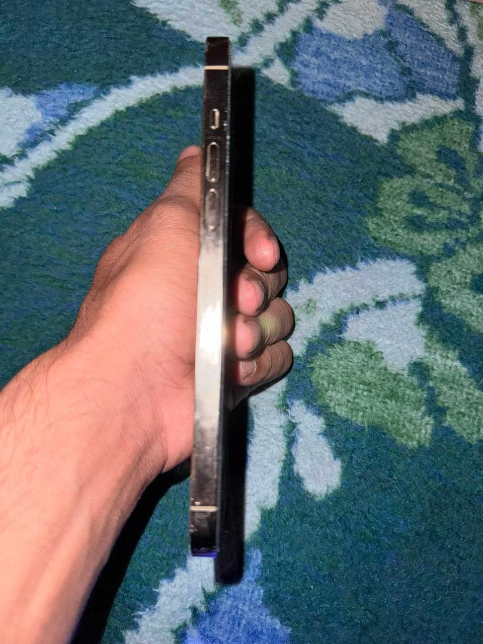 السلام عليكم ايفون ١٢برو ماكس جهاز كلسي مامبدل بي جهاز يخبلل ٢٥٦ذاكره بطاريه٧٤شحن ولله انيه ميصرف كله شغال فيس ايدي رجاج تعلي تنصي جهزز مكفول بس بي كلاسه شوي بيهه فطورمامبينه ولا مثر علي جهاز كامل لونه ذهبي سعره٤٥٠وبي مجال جهاز ديعرضون مفلشات تفلش ٤٠٠ و٣٥٠ اني طيت سعري رقمي واتساب فقط ***********
