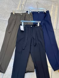 بنطرون • كوالتي عالي • مقاسات ٣٠-٣٨