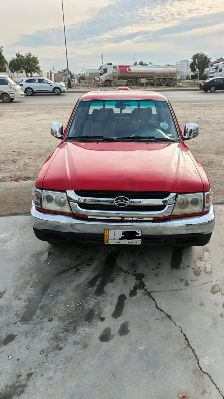 سيارة دير موديل 2009مكينة بخ  كير مكينة شرط طاخم صدر و راء جديد طيارات جديد  بي قطعتين صبخ بدون دواخل سيارة ماشي 116الف شرط تحويل رقم موميز مشروع وطني  سعر 66بي مجال عيوان كركوك 
*********** كركوك, العراق
