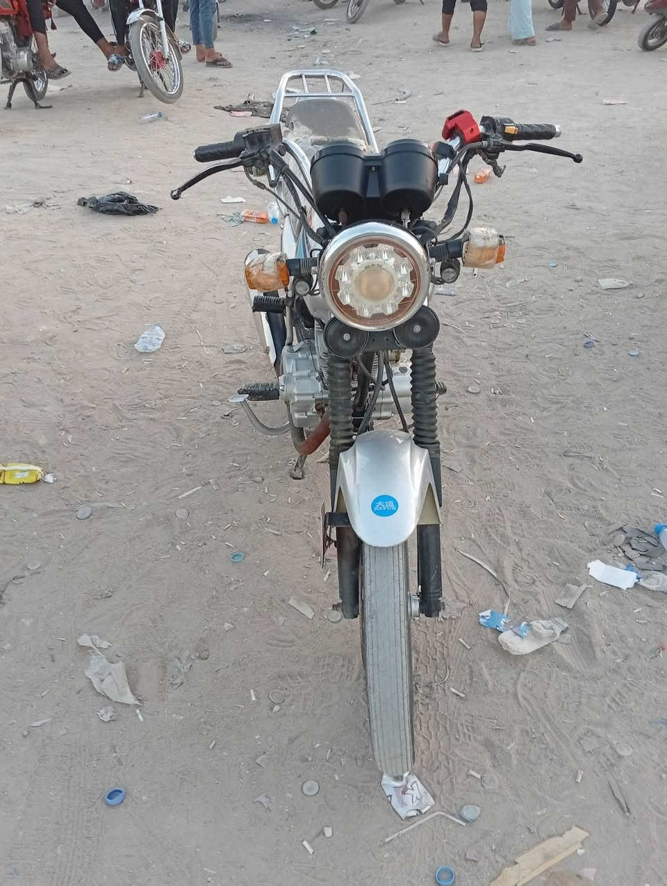 دايون عظم 2019
اوراق اصلي بأسمي شهر ال10 ✅
دبل زينون  ودبل بلوجكترات 
انارة داخلية دبل اشارة 🚨
مرتبها الدراجة وكل كهربائيات شغالة 
مكاني كربلاء /الحر 
السعر 850 الف مجالها قليل 
اتصل وتأمر امر ***********
عشاق❤ دايون👑عضم❣لاتي👑 كربلاء❤ 
اتحاد دايون كربلاء 
كروب عشاق دايون طوريج 🌟
