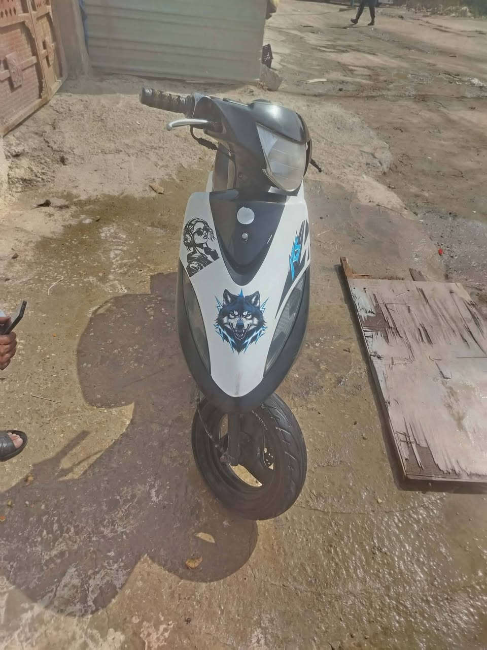 السلام عليكم شباب دراجه خير من الله مابيه شي نقص دراجه عله لابلاد من هي شي مابيه شي نكره سلف بي وكت بكان بغداد جسر اديالى الجديد الكرغوليى السعر 550($)***********
