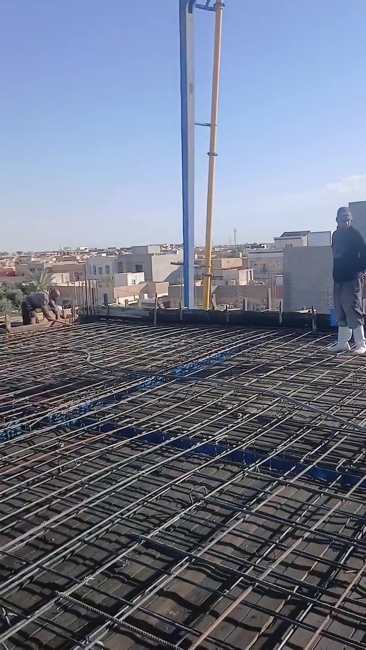 كادر محمد العجيلي لسقل والصب الكونكريتي الجاهز وبسعار مناسبا جدا ***********
