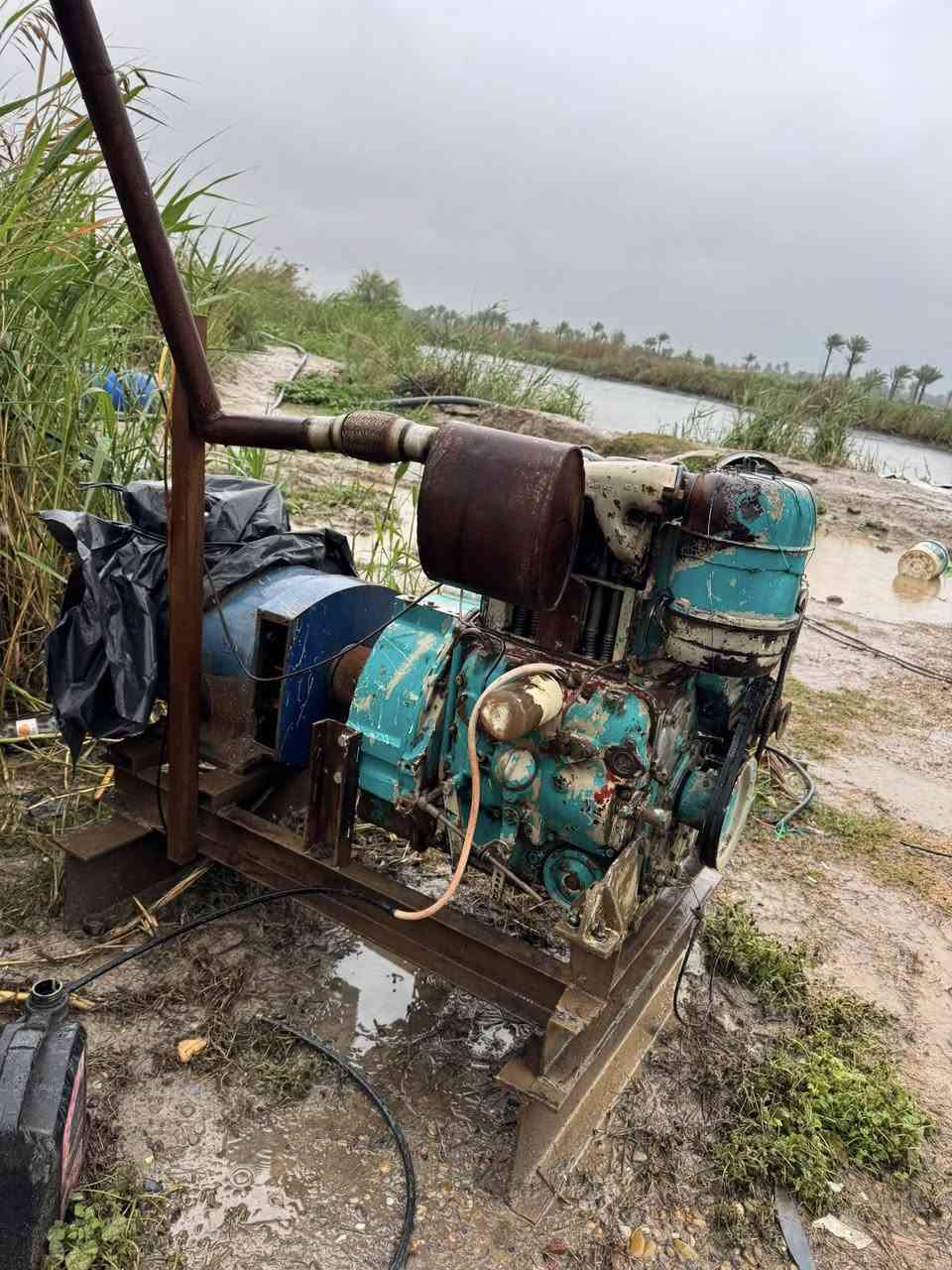 السلام عليكم محرك للبيع نضيف كلش دويس ٢بستم ٩١٢ الماني  مكانه خارج سامراء ***********
