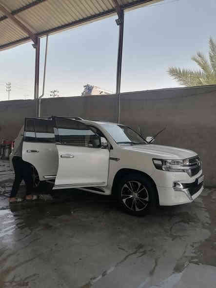 سلام عليكم 📍🙋‍♂️
لاندكروز 2021    V6

جديده بمعنى الكلمه  فول موصفات 1 /1 )

(كفاله  حالت زيرو  لا صبغ ولا بارد ولا تبديل  )

رقم بغداد 

ماشيه55 الف 

سياره علا ايدي من زيرو بعده بريحت شركه )

اسبيره ما نازل )

برغي ما مفتوح بيهه ) شرط الفحص 

سياره جديده و مال جناي 

سياره سبشل ادشن فول 👇🏻

موصفات سياره )

 اشاير لكزز 📍

تشغيل عن بعد)

خمس بصمات)

ثمانية ايرباك)

شاشات خلفيه اصليه )

باب خلفي كهربائي)

شاحن لاسلكي واير ليس)

دشبول عداد لكزز)

فتحة سلايت روف)

شاشة كبيرة)

كامرة)

حساسات أمامية خلفية)

كشن كهربائي)

دوسات ليزرية)

إنارة ترحيب)

إشارة لكَزز)

لايت عدسة الأسود)

طفاية

وباقي المواصفات المعروفة للاندكروز)

العنوان:كربلاء 

 السعر:610 وبيها مجال  تصل على رقم ‭٠٧٧٧ ٩٣٥ ٦٨٤١‬
