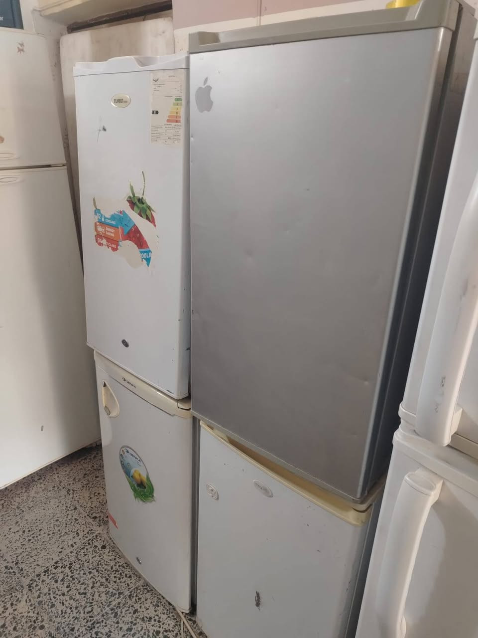 وجبه ثلاجات صغاركبار وسط فحص وتاخذ على ضمان 📢 مزاد أبو حمزة للأثاث المستعمل 📢شارع 40


**إذا كنت صاحب هذا الإعلان وتريد حذفه لأي سبب، رجاءا أرسل رسالة إلى الدعم الفني**