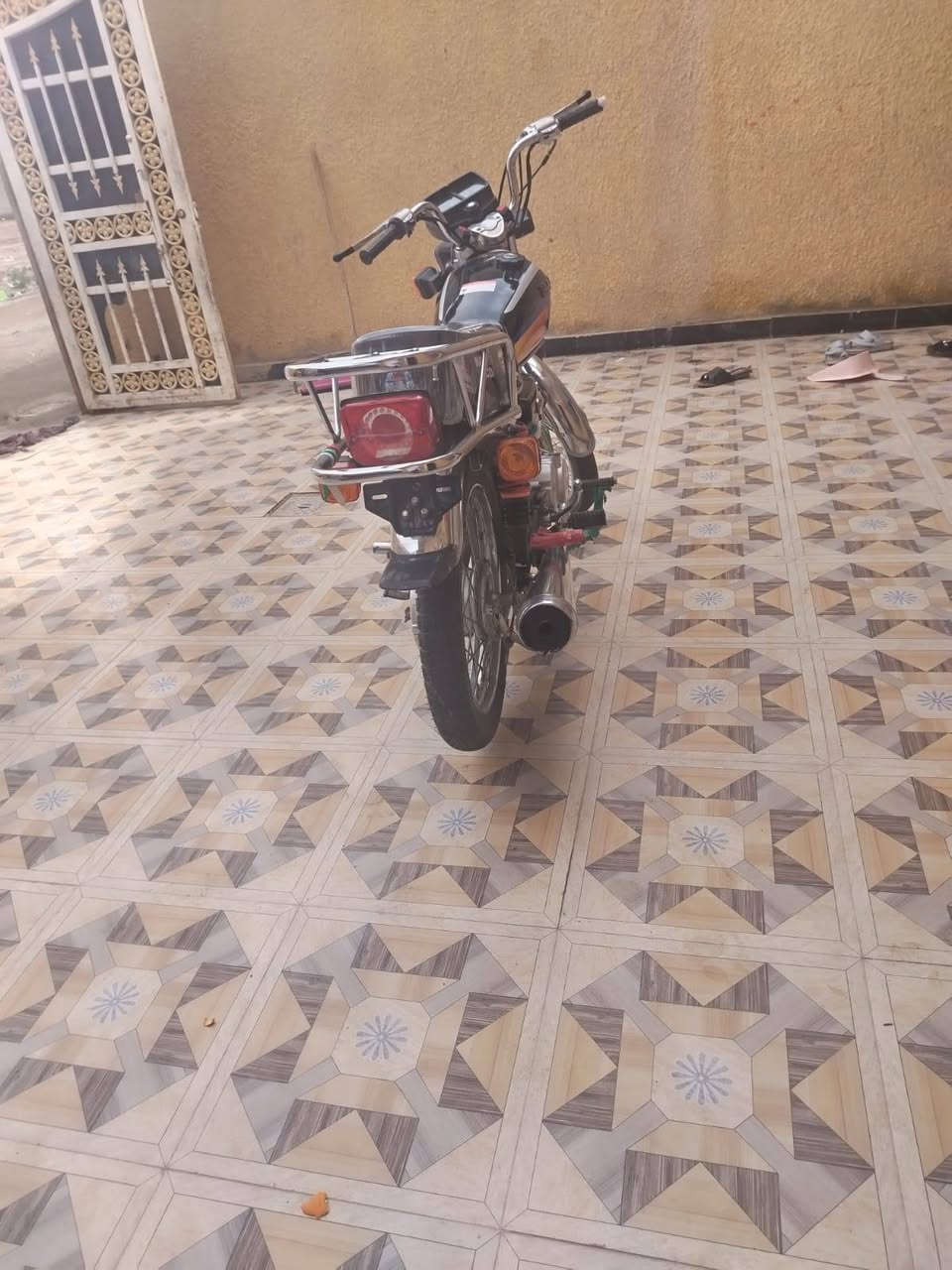 دراجه نامه شلامجه اوراق اصولي وكيلهه كوت للبيع تعميره 26 كفاله عامه سعر 1200 وبيهاا مجال قليل


**إذا كنت صاحب هذا الإعلان وتريد حذفه لأي سبب، رجاءا أرسل رسالة إلى الدعم الفني**