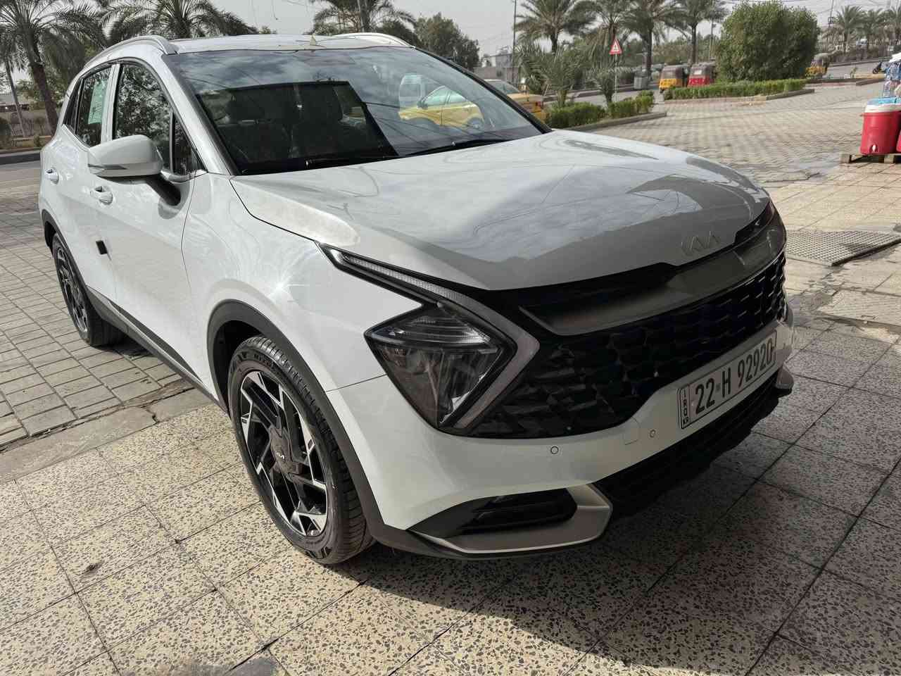 السلام عليكم سبورتج موديل ٢٠٢٥ خليجي فول قماره حديد كفاله عامه من كلشي ماشيه ٣٦ مواصفات 
كراسي تدفئة كهرباء ستيرن تدفئة 
رادارات جانبية 
جنطه كهرباء 
حساسات خلفية امامية 
بجم لامع بيانو بلاك 
ويل حجم ١٩ 
بصمه تشغيل عدد ٢ رقم أربيل تحويل مباشر السعر ٢٣٨ قفلها من الاخير مكانها بغداد البنوك *********** ابو مصطفى
