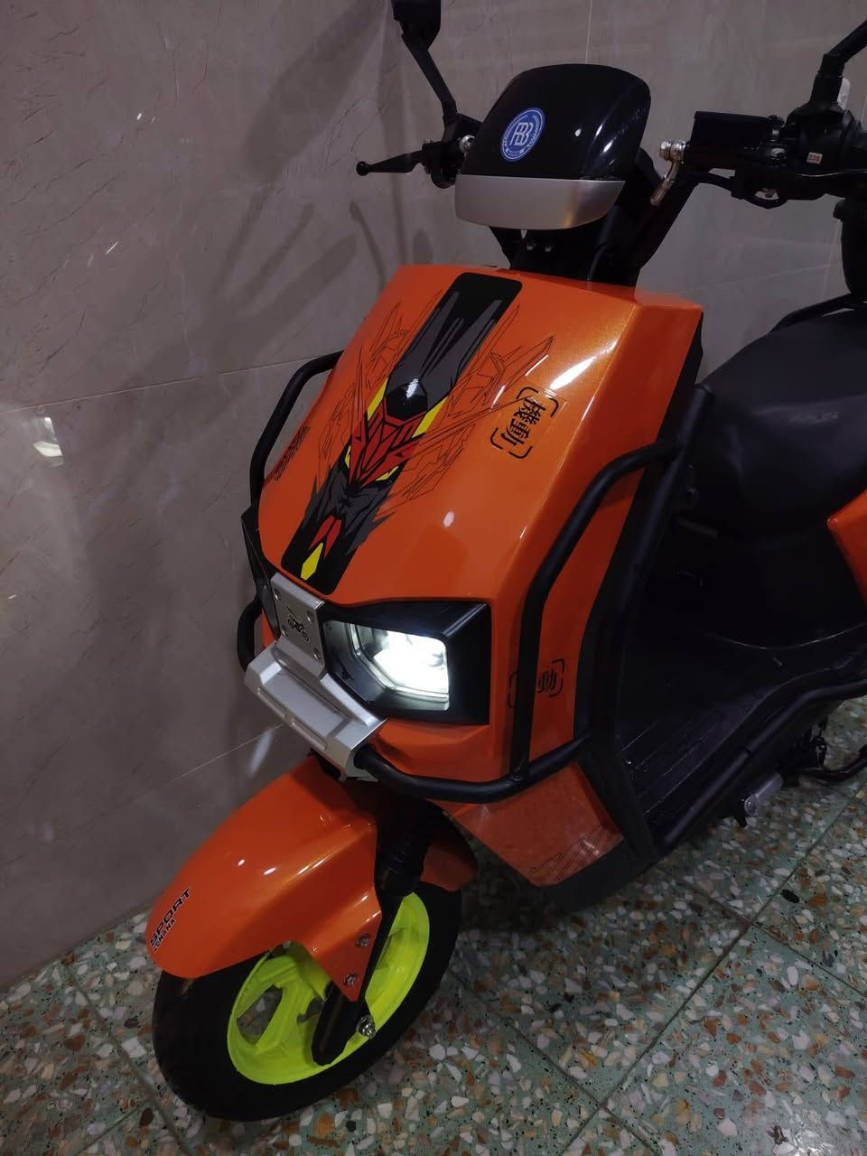 سلام عليكم دراجه سكنس موديل 2026 مستعمل 20 فقط نظيفه جدا شخط ما بيها .
بريك امامي وخلفي دهن .
6 بطاريات كبار .
تشغل بصمة +كرت .
نظام 4 سرع .
نظام P.
سرعه 125.
نظام رجوع لخلف R. بيها درع +جنطه.
السعر 750 .
مكاني بغداد ابو مجاور مجمع بدور بغداد السكني .
***********
*********** متوفر واتساب
