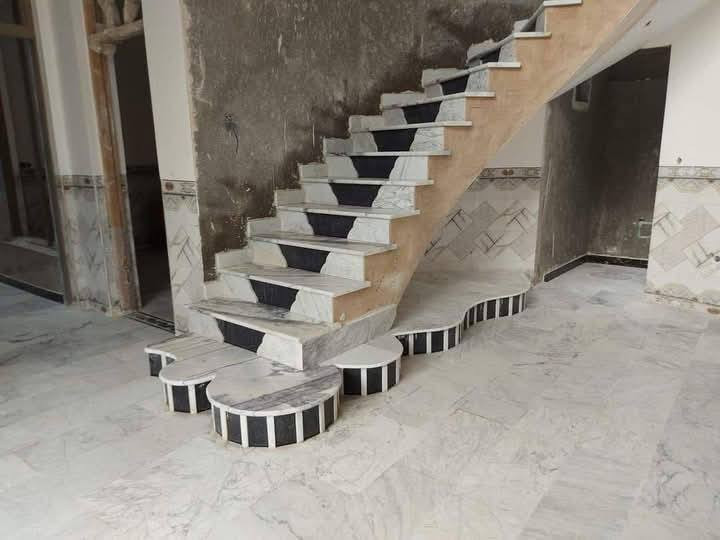 سلام عليكم خلفه سيراميك شغل درجه أوله مكاني بغداد هاذ رقمي ايشي تحتاجون بخدمتكم
***********
