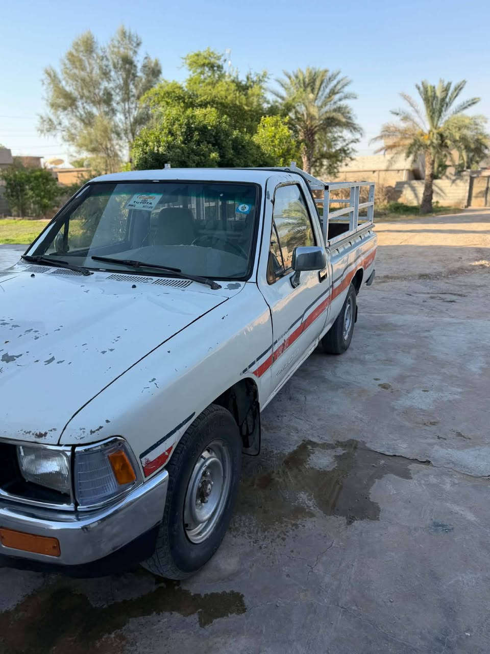 السلام عليكم بيكم أو بيك اب للبيع موديل ٩٠سياره بلادي رقم انكليزي تحويل ثاني يوم تيارات جدد سنويه جديده دوشمه جديده مكان سياره ديالى سياره بسمي سعر سياره ٥٥ورقه وبيها مجال الطيبين رجاءا مو شراء لا يخابر ويتعبني رقم الهاتف***********السياره اجدد من صور والسياره بدون صبق
