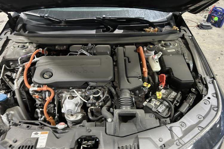 السلام عليكم هوندا اكورد هايبرد 2025 سبورت
ماشيه ٢٤ الف ميل
ايرباك دشبول وستيرن ورجلينات
الجاملغ يرجع بارد والدعاميه يم الفايبر ترجع 

سبورت يعني فول عدا الجلد 
لون اسود
تشتغل وتمشي  سيارة ب عمان   ترهم على أربيل   السعرها ب عمان 175 ابيعه  بل الحره اذا بغداد واصله21.300 بدون تصليح   ترهم كتاب شهداء  بيها مجال ***********
