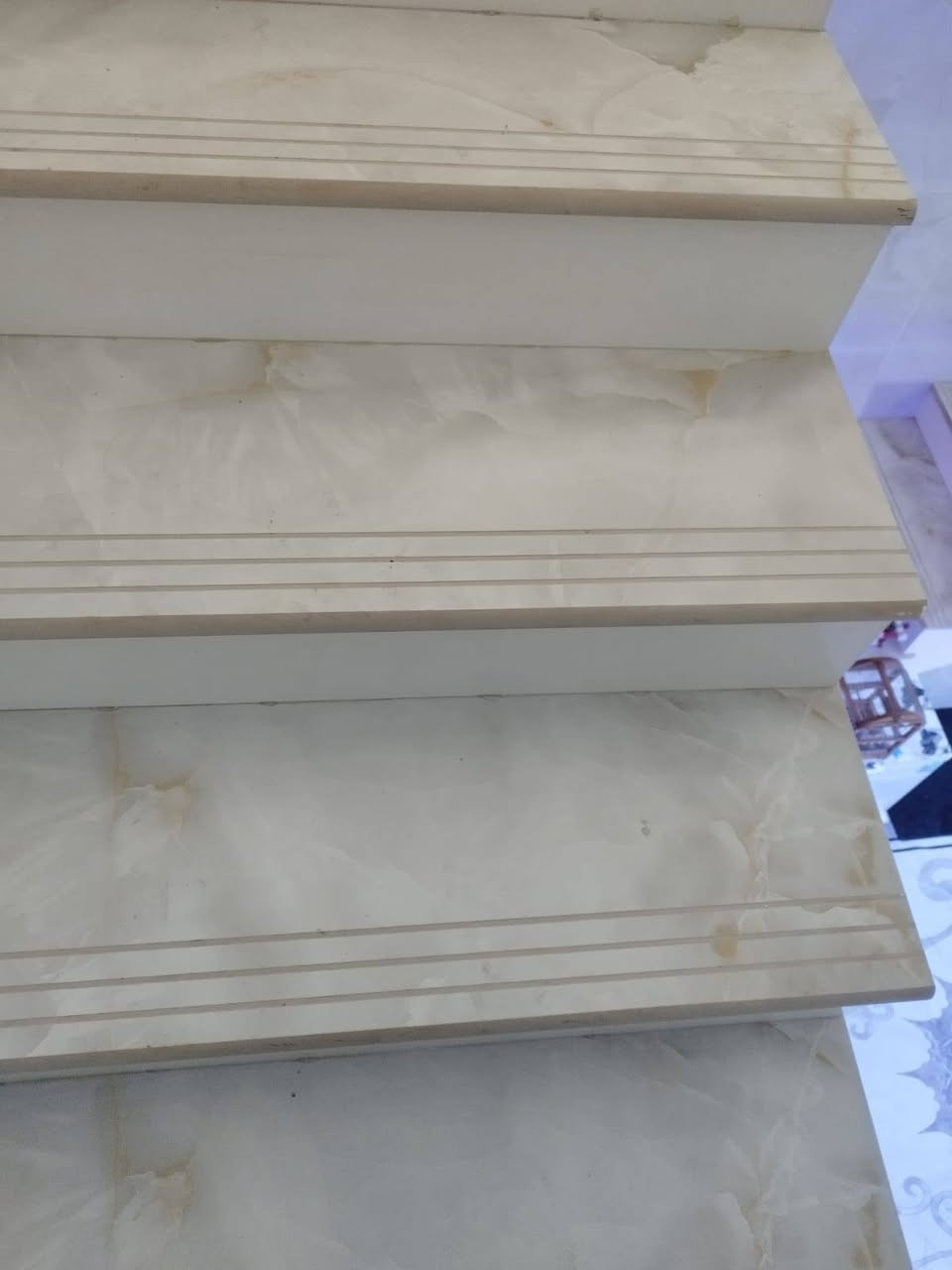 بيت للبيع المساحة 150متر بناء درجة أولى الواجهة 5 والنزال 30متر الإستثمار ظهر مرور الرستمية حي الخليج الاستفسار بالرقم أو على الواتساب ***********
