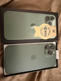 13 pro max 256  بطارية 83 اصل اصل   جهاز شرق اوسط نظافة ١٠٠٪؜   سعر 76...