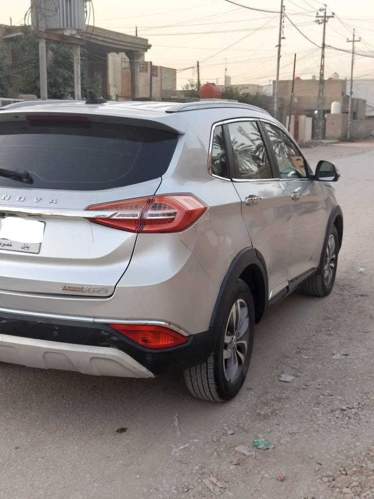 سلام عليكم 
للبيع سيارة بايك X65 الموديل 2020 السياره (حره) 

مواصفات السيارة 

1-المحرك مسييبوشي
2-الهيكل و البدن الماني (امتياز مارسدس)
3-بنوراما 
4-بصمة +بصمة ابواب  
5-مري شفط 
6-شاشة كبيره (ابلادية)
7-كروز سرعه 
8-المحرك حجمه 2000 تيربو 
9-لون السيارة سلفر 
10-السيارة حره 
11- رقمها بابل خصوصي
وبعد بيها مواصفات هواي 

السياره بيها باب الاماميه الي على جهة اليمين مبدل أثر حادث و كذلك بيها صبغ 

السعر 95 وبيهاا مجال بسيط 
مكان السيارة بابل_قضاء المحاويل
رقم الهاتف- *********** حلة, بابل
