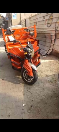 ستوته البيع 6 بطاريات سعر 750بيه مجال07775828928