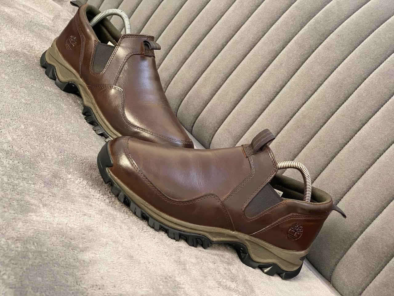 Timberland- 🇺🇸 size 42..26.5 - orginall 100/100

بالەی ئەوڕۆپی مارکەی تمبرلاند ئۆرجنال کەم بەکار هاتواا سایزی ٤٢….دريژی ٢٦.٥ نیو… 🔥 🔥 🔥 

باله اوربى ماركة تمبرلاند اورجنال اصلى قياس ٤٢..طول القدم ٢٦.٥ سم..النضافة ٩٩/١٠٠


**إذا كنت صاحب هذا الإعلان وتريد حذفه لأي سبب، رجاءا أرسل رسالة إلى الدعم الفني**