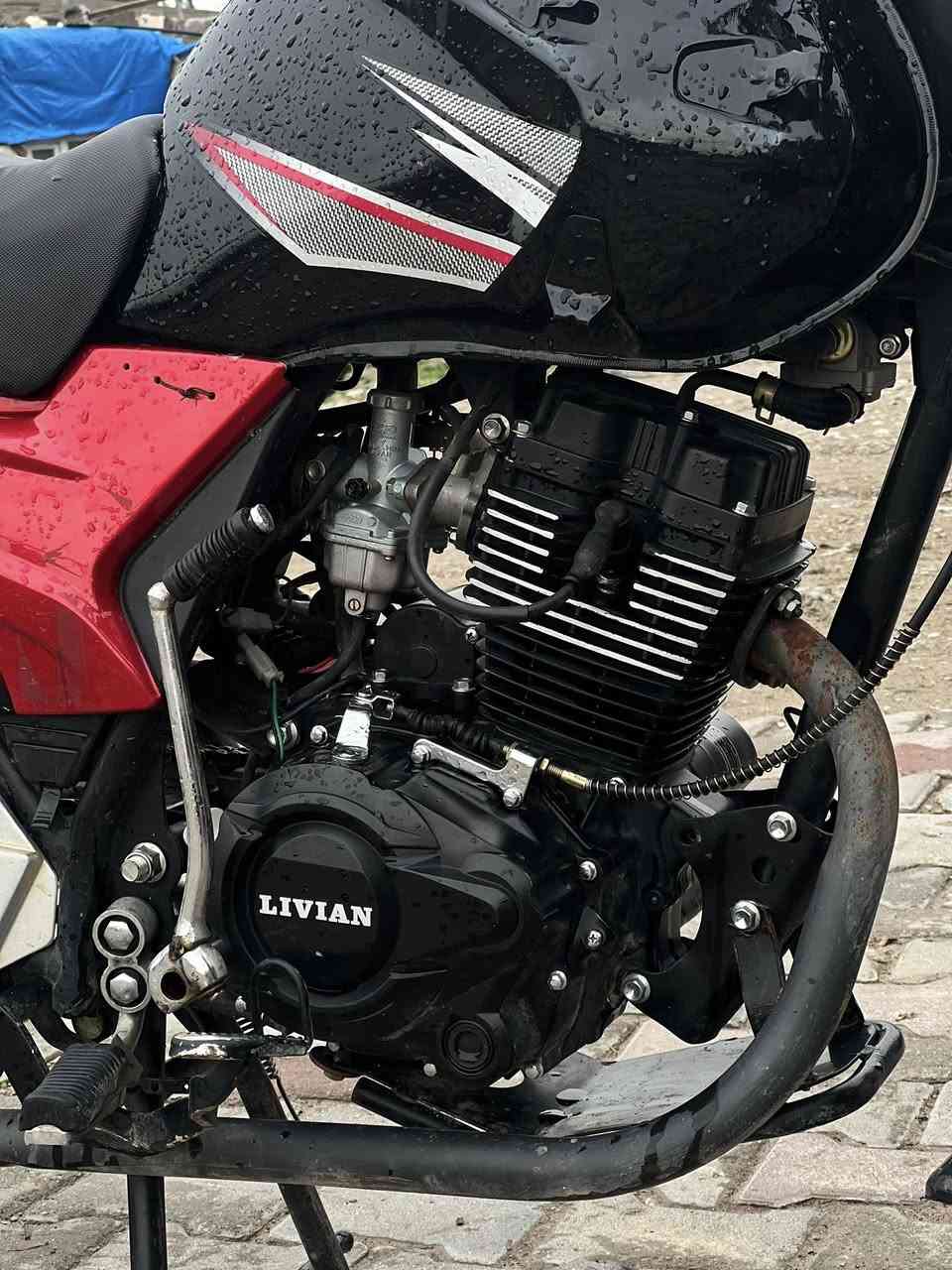 السلام عليكم لافين للبيع موديل 2020محرك ما مفتوح دراجه كلهاع بلاد  نضافه فوول ما بيها اي نقص سعرها 500 وبيها مجال شي قليل الشراي يتصل ***********
