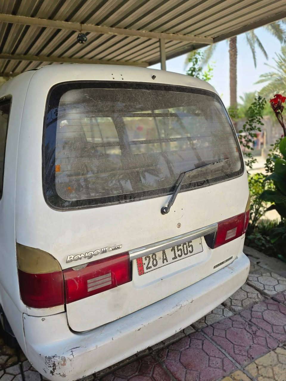 السلام عليكم
بريجو موديل 1996. رقم انكليزي نجف محرك واكسل مكفول والكير بيه الرابع يفلت 

سنويه جديده لل 30 مصبوغه حزام السياره اثر جراد بيه طخه هنا بلجاملغ الامامي مثل ماموضح بلصوره كهربأيات كامله دوشمه جديده 

السعر 55 وبيه مجال حك الجيه
***********
***********
