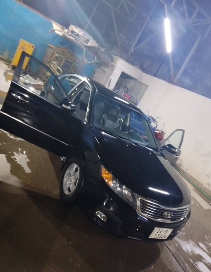 السلام عليكم لوتز موديل 2009 سياره فول الفول كشر مكفول بس هلال جماملغ خلفي بي صبغ اثر جراد سياره جاهزه على اخر حبايه رقم دهوك دولي باسمي  هزه جديده سنويه 2027 دواخل واحد على واحد شاشه كهربائيات كلها شغاله تحكم ستيرن تبريد تدفئه سياره متعوب عليهة مال جناي 
ملاحظه مكينه بيهة ضعف فقط 
سعر 108 وبيهة مجال قليل يعجبك اهلا وسهلا مايعجبك صلي على محمد واعبر المنشور وكلشي موجود بلسوك 
عنواني الديوانيه السنيه *********** خاص ماجاوب
