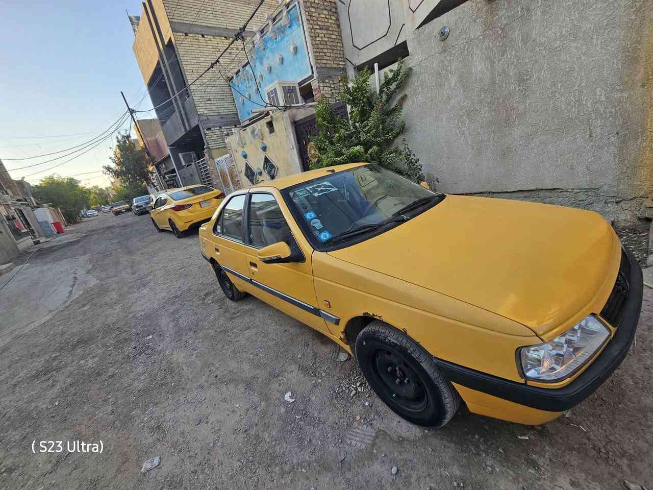 سلام عليكم
بيجو اكد 
موديل 2016 
رقم بغداد 
كير و محرك خير من الله
 صدر امامي خلفي خير من الله 
تبريد ثلج 🧊
كهربائيات كلهة شغالة 
السيارة مكفولة من الضربة و التبديل 
الچاملغ الايمن بي شوية خياس مثل مموضح بلصورة 
عليهة غرامة 100 الف 
السعر المطلوب 40 ورقة و بيهة مجال للشراي 
رقم الهاتف *********** الاستفسار واتساب 
عنوان السيارة بغداد التاجي قرب الجسر الدوار
