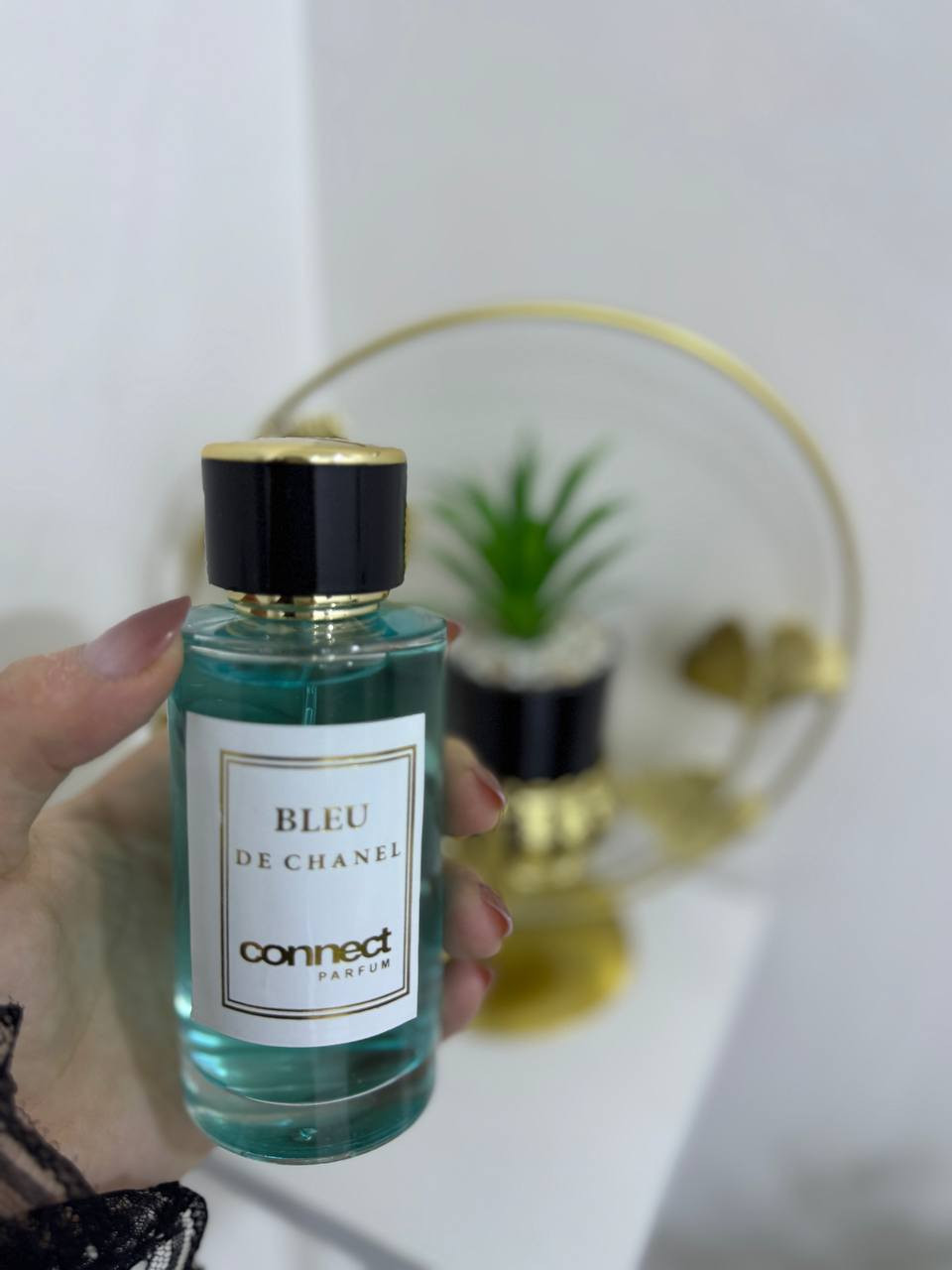 مع  ✨
انتعاش يدوم وأناقة تليق بصيفك ☀️
عطور باردة ومنعشة بنفحات نظيفة وخفيفة، تخليك حاضر بكل لحظة بثقة وجاذبية. 🌊💙
#كونكت #عطور_صيفية #عطور_باردة #CONNECT


**إذا كنت صاحب هذا الإعلان وتريد حذفه لأي سبب، رجاءا أرسل رسالة إلى الدعم الفني**