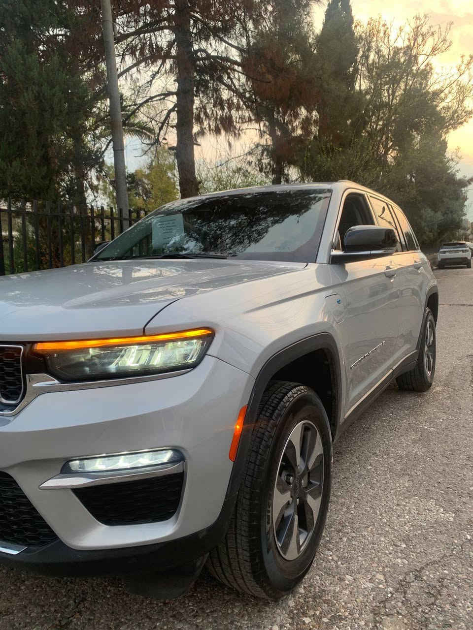 کـــــــوردی ، تەنها فرۆشتن نقد 
گــــــــــۆڕینەوە نــــــاکا 

. جێپ گڕاند شیڕۆکی 
. مـــــــۆدیل / 2023 
. مواسفات /  لیمتید 
. پانۆڕاما . دبل ئەکسل 
. مەکینە / V.4 _20 هایبرێد 
. ڕۆیشتن / ٤٠ هەزار میل 
. ژمارە کاتی شکاوە 
. سبوغ یەک چاملغی سایق 
. بێ ناوگرتن ، ئێڕباگ سیستەم 

. نـــــــــرخ ( ٣٠٥ $ ) معاملە 
. ناونیشان هەولێر ئازادی 
. واتس ئاپ / 

__________________________

عربي : فقط بیع نقدي 
بدون مراوسة ، بدون اقساط 

. جیب كراند شیروكي 
. مــــــــودیل / ۲۰۲۳ 
.مواصفات / لیمتید 
. بانوراما ، دبل آكسل 
. محرك / V.4 _20 هایبرید 
. ماشي /  ٤۰ آلف مــــیل 
. رقم كاتي ، باقي شهر 
. صبغ جاملغ آمامي سایق 
. بدون دواخل ، آیرباك سیستم 

. سعـــر  ( ۳۰٥ $ ) معاملة 
. عنوان آربیل آزادي 
. واتس اب / أربيل, العراق


**إذا كنت صاحب هذا الإعلان وتريد حذفه لأي سبب، رجاءا أرسل رسالة إلى الدعم الفني**