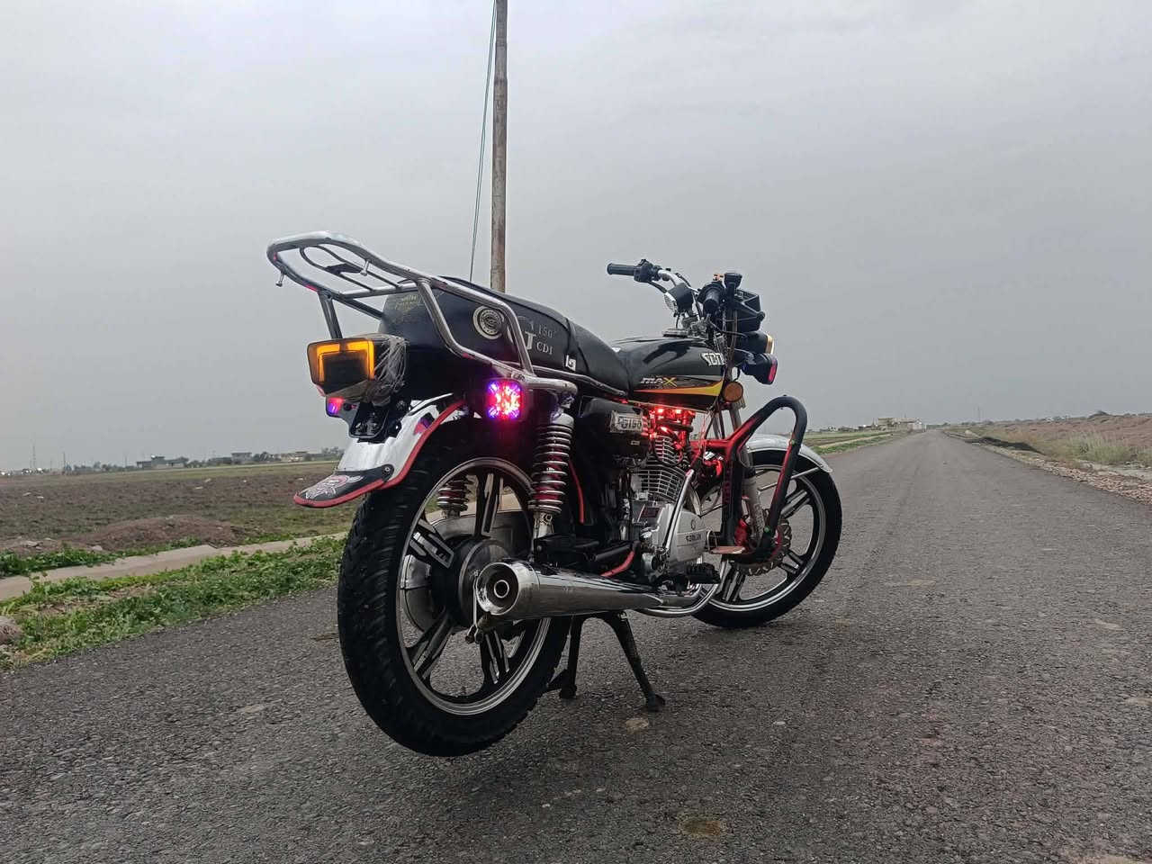 سلام عليكم
دراجة ايراني سونلنك موديل ٢٠٢٣

دراجة كاملة ما بيهة اي نقص 

اوراق كاملة 

سعر ٦٥٠ وبيهة مجال 

مكاني التاجي الشيخ عامر 

الخاص مفتوح


**إذا كنت صاحب هذا الإعلان وتريد حذفه لأي سبب، رجاءا أرسل رسالة إلى الدعم الفني**