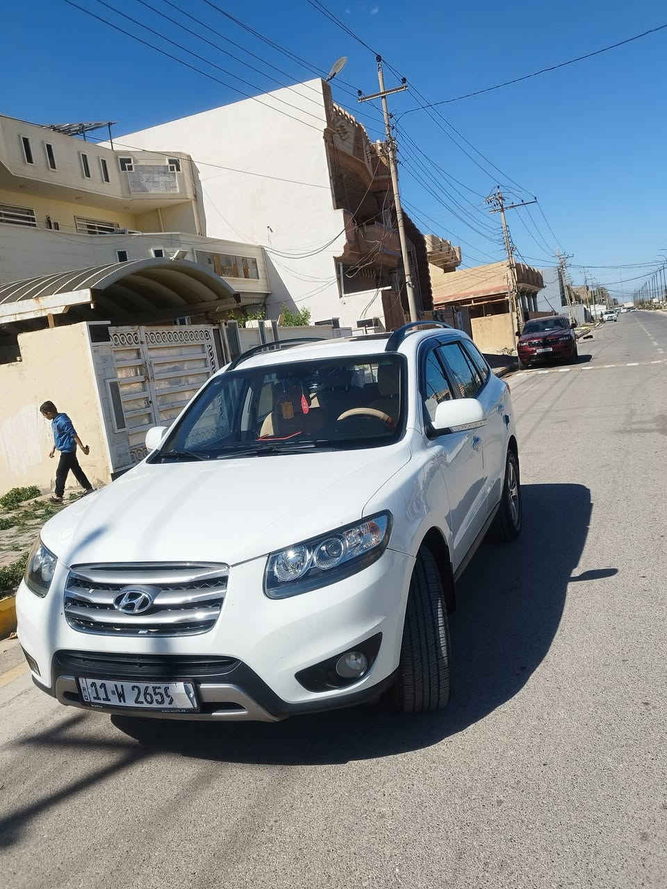 السلام عليكم :
سنتافي خليجي ١/١ موديل 2012  مكفولة كفالة عامة
 فول مواصفات للبيع فقط بدون مراوس✅
بأسمي رقم بغداد انكليزي مشروع وطني ✅ سنوية لغاية ٢٠٢٨.
مواصفات السياره فتحة + بصمة + مكينه 6 سلندر+ 7راكب 
3 قطع تبريد فور ويل 
وبعد مواصفات المعروفة بالسنتافي✅✅
 سياره خير من الله كاملة مكملة من تدفئة تبريد حدادية تخم اطارات جديده ماشية ١٥٣ الف قابل للزيادة  .
السعر ::  ١٦٨ ورقة وبيها مجال 
مكاني ديالى / المقدادية 

رقم الهاتف
***********
