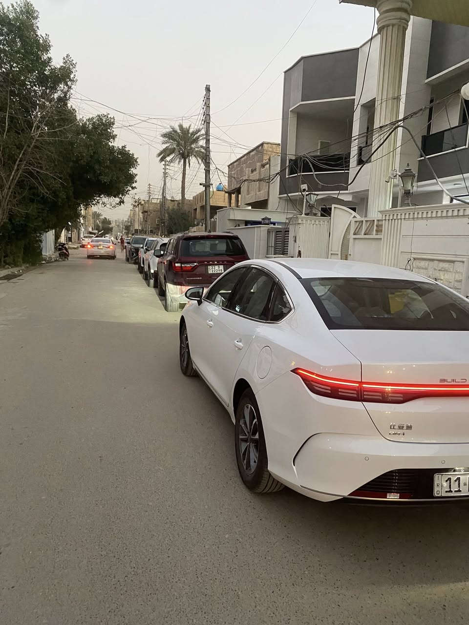 السلام عليكم BYDدستوير 2025ماشية 3000الف كفالة عامة بسمي مرقم بغداد 19مليون رقم الهاتف (***********)
