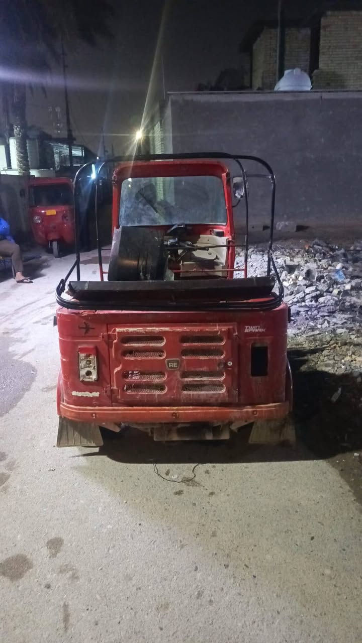 سلام عليكم تكتك للبيع اوراق بيه نقص ورقه اتكفل بيه حلال وحرام وياك للرقم مكاني بغداد جسر ديالى ***********
