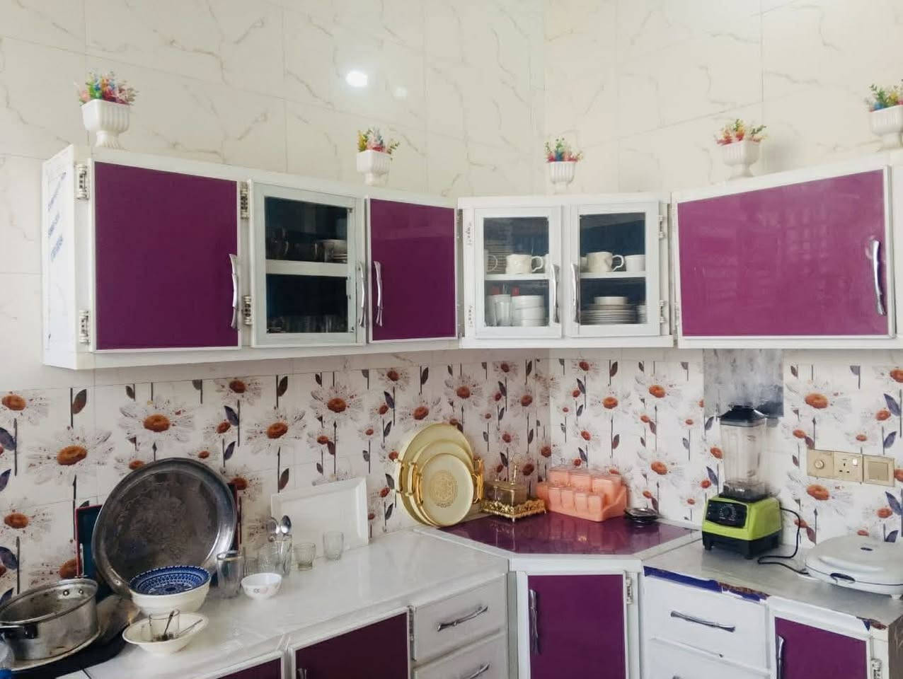 السلام عليكم كاونتر مع سنك للبيع اخو الجديد ***********
