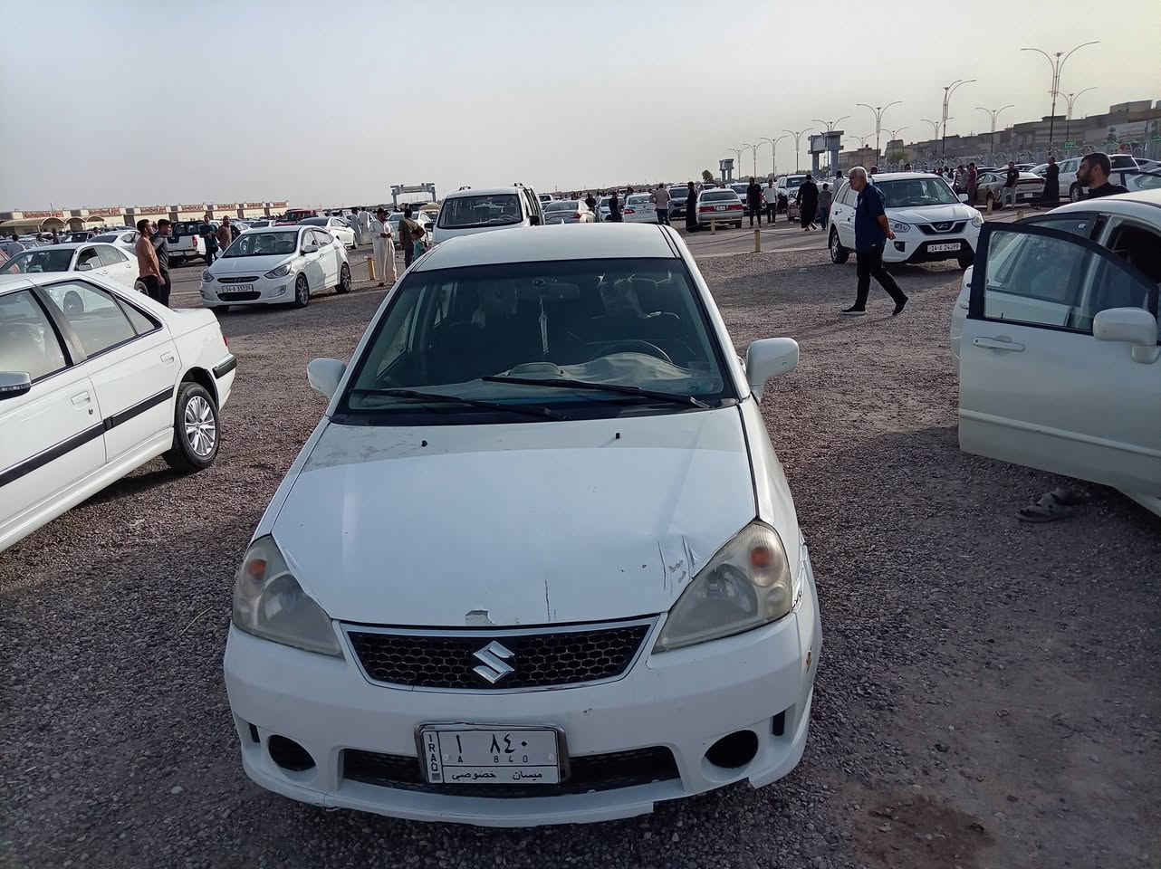 سلام عليكم سياره ساسوكي لنانه موديل 2005سياره كفاله من اي ضربه ماعده شخوط قليله گير مكينه خير من الله علمن ان سياره رقم( موميز ٨٤٠)
سعر: 50$ وقابله لتفوض 
مكاني: البصره 
رقم: ***********
