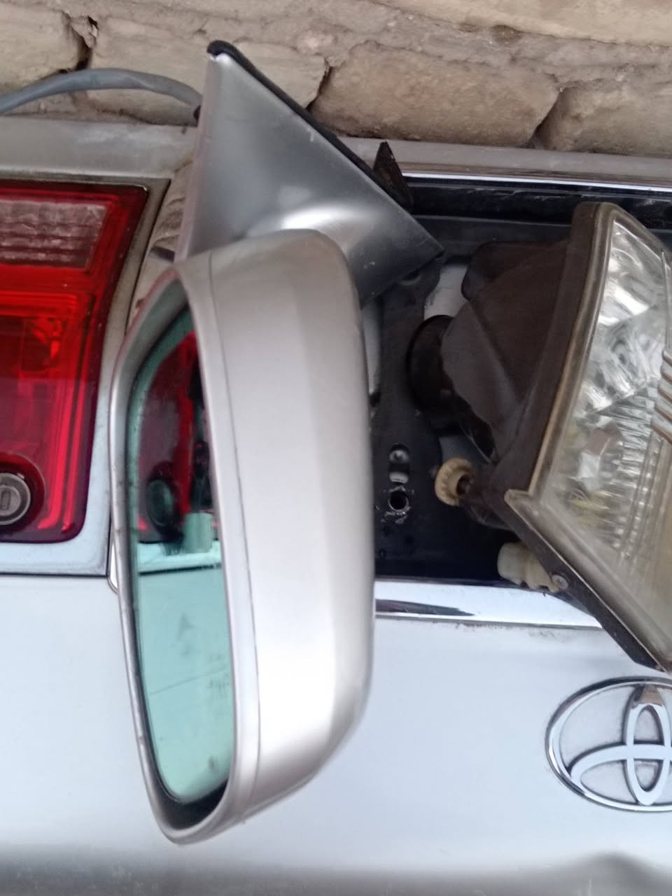 سـلامم عليكمَ
سـستم ملكة..

اربع بـيباان (هنـة ولـ جام_ولـ بطـاين كاملات)  

+جاملغ امامي

+جنـطة بـك لايتات 

+مري كهربائي ثنين 
سعـر 250 وبيهن مجاال 

عنـواانن نـجف حـولي خلف ملعب النجف

رقـم ***********

واتـسااب 🖕🏼
