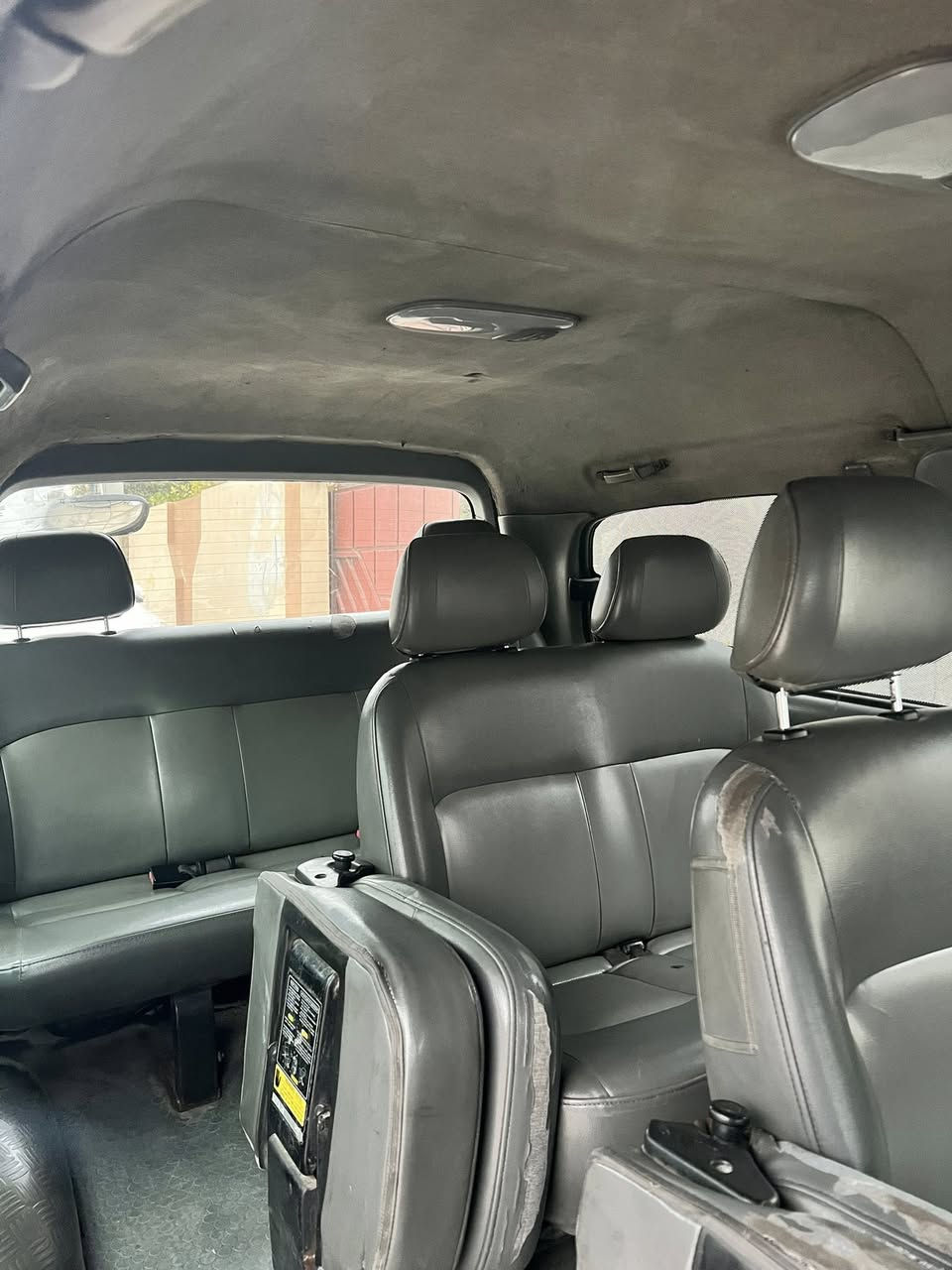 سلام عليكم اخوان ستاريك2007 بابل مشروع وطني سنويه جديدة و رقم انكليزي مصفره كامل بأسمى تحويل ثاني يوم 
سياره جاهزه مناقصه كهربايات شغاله محرك بيلادى تايرات جديد حصه كاز وياها سياره جاهز كامل الحمدلله 
***********واتساب و مسنجر اجاوب تدللون
