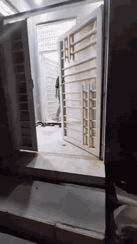 سلام عليكم بيت بناء جديد اسكان الصناعي 100متر  النزله الثانيه ب 3000 خدمات كامله تبليط
***********
