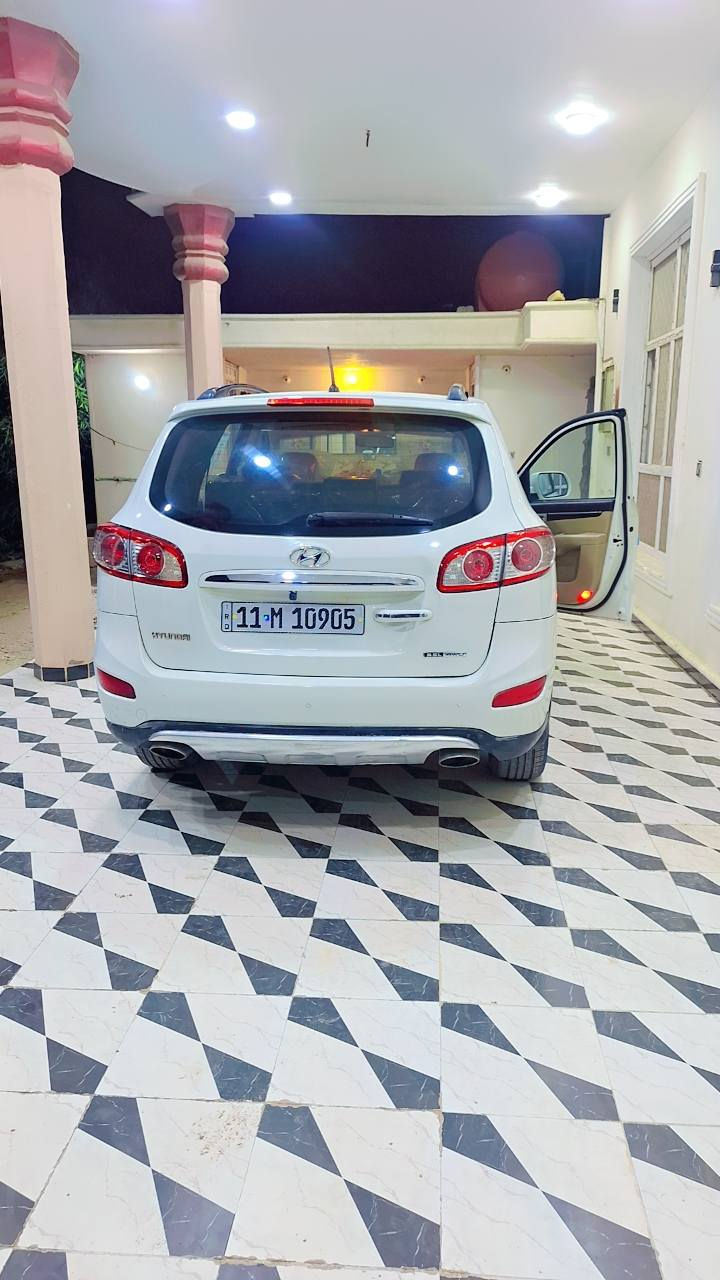 السلام عليكم
سنتافي خليجي  ٧ راكب م ١٢ فول ٦سلندر رقم بغداد بسمي السعر١٣٨ مجال قليل بيها رشات صبغ سونار موجود. عنوان بابل الحمزه الغربي ***********،،***********
