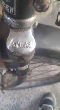 بايسكل اطلس ٢٦كامل على وضعه للبيع ٧٥ والرزق على الله07740560042 بغداد ...