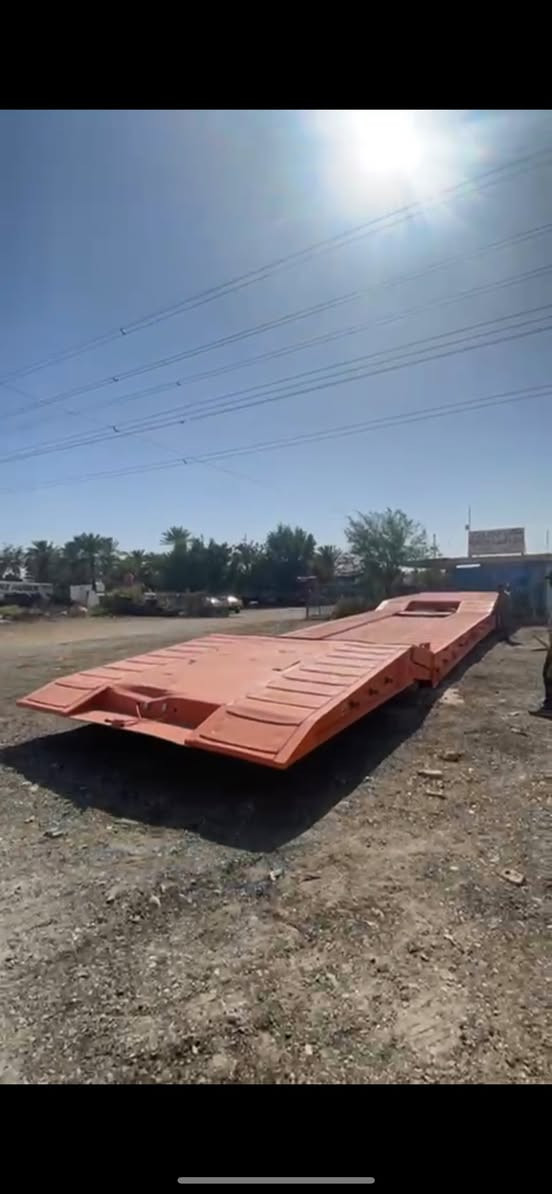 السلام عليكم
لولدر للبيع 
طول ١٤ 
عرض٣,٥
عربانة رقبة هايدروليك 
جاهزة للعمل 
موقع العربة بغداد جرف النداف 
***********
***********
