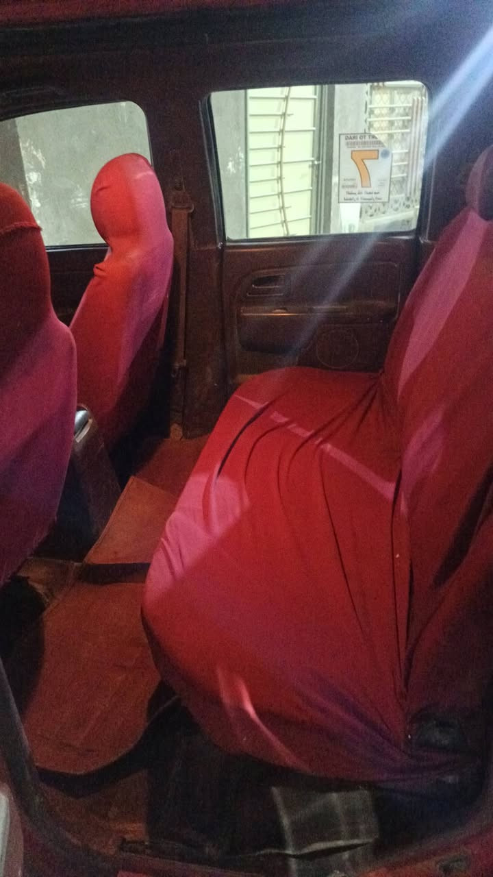 سلام عليكم كريت للبيع موديل 13 سياره نضيفه بيها خياس مصلح تخم تاير باور مشط راديتر شاشه جامه اماميه حداديه جديد
 نقص بس دبلات 
رقم واصط وراعيها ميت بيها قاصرين ابيع كوم حديد  سعر 30وبيها مجال اتصال فقط *********** 
مكان السماوه
