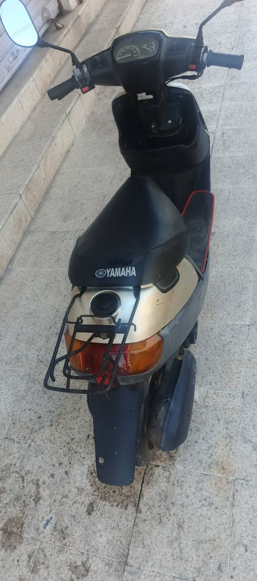 ماطور بوتين حديث للبيع السعر مكينة صوت ناعم كهربائيات كلها شغالة
السعر ب٢٥٠ 
مكاني الأيمن
***********
***********
