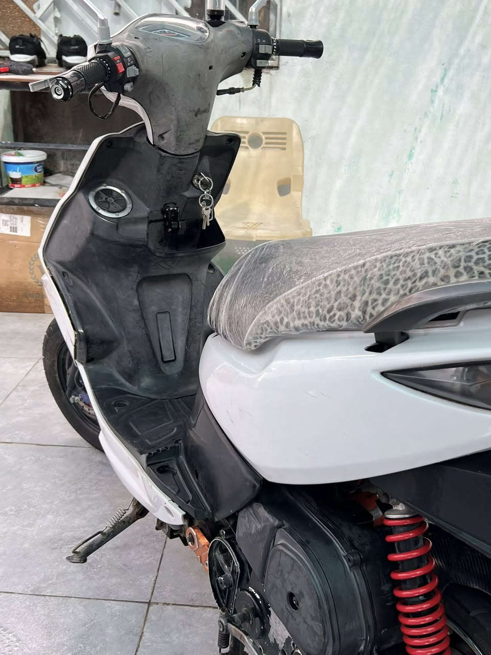 السلام عليكم ماكس مضلع محركها ناعم ٤٩ ودراجه كفاله عامه للتواصل *********** مكاني كربلاء السعر ٦٥٠
