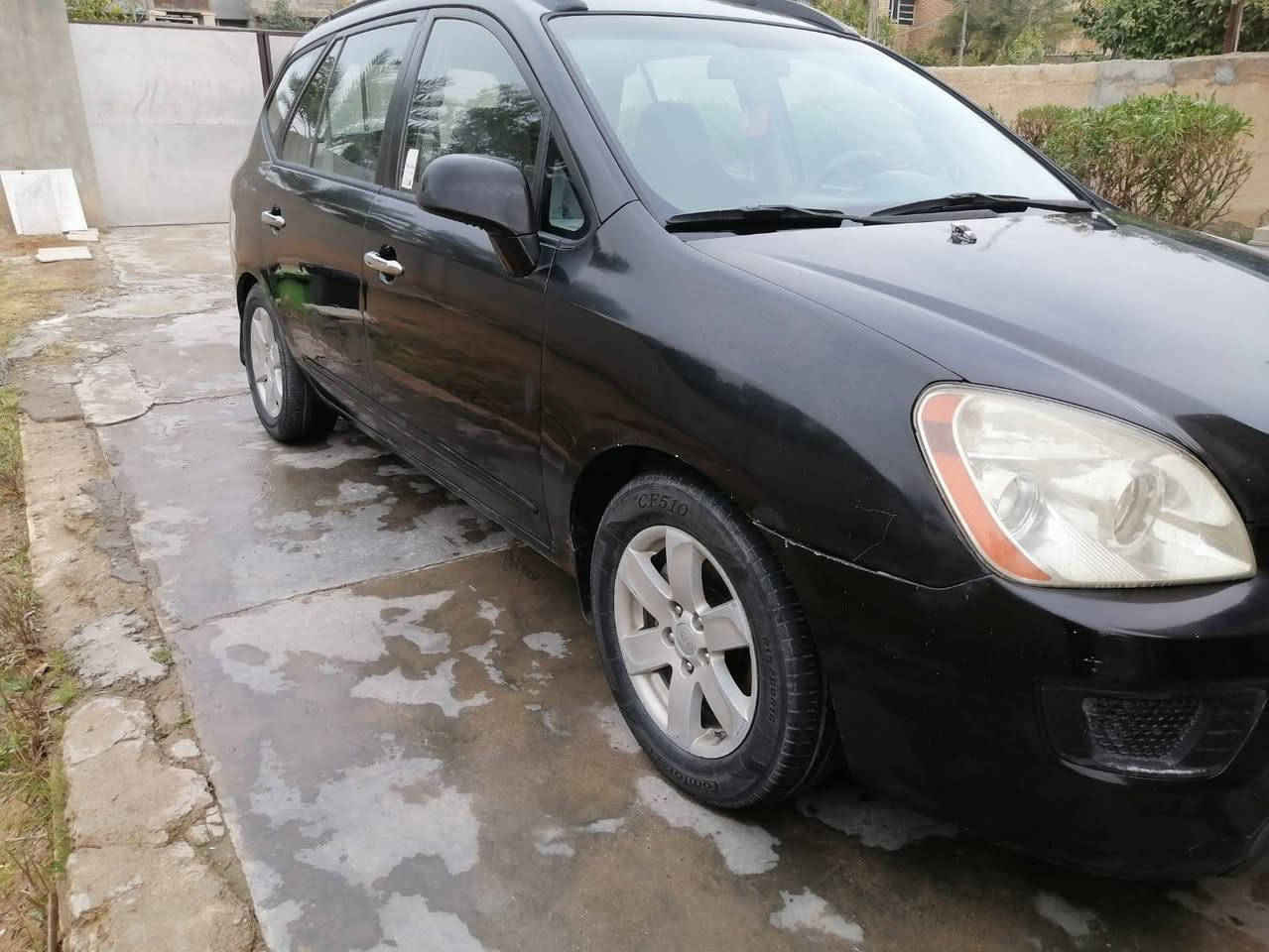 السلام عليكم  كياراندو2007كير محرك خيرمن الله صدر75بالمية مصبوغة حزام كلير. ضررجاملغ خلفي. مراوس بسيارة7راكب***********
