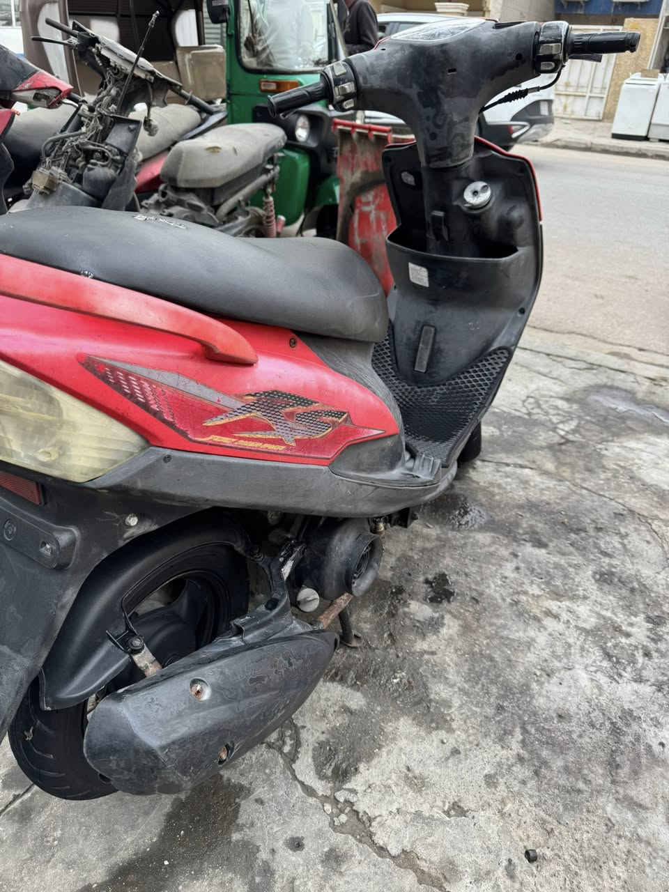 للبيع السعر خاص بلاديه الدراجه .العنوان مشتل شارع المطبك ***********
