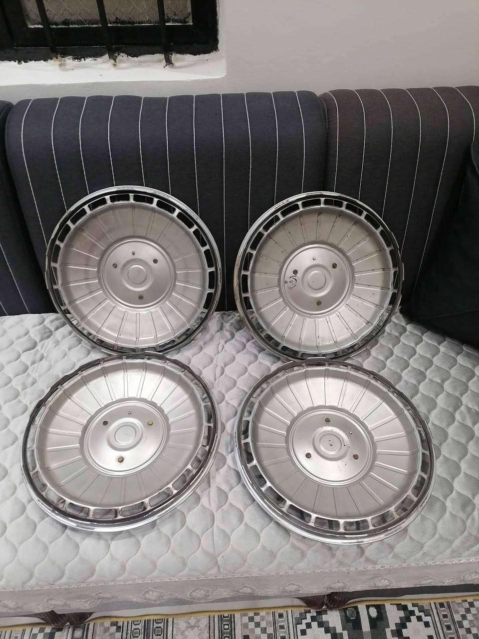 جمعه مباركه حبايب
تخم كبات أبو ألأسد 

حجم 14 

*********** سيد محمود 

متوفر توصيل يوصلك لطلب لباب البيت
