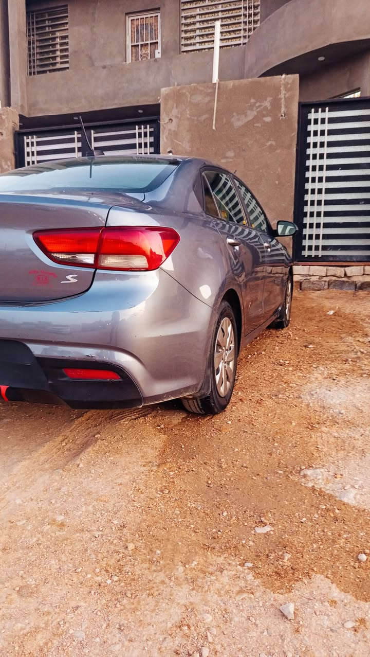 كيا ريو 2019 وارد
رقم نجف 
فقط البنيد صبغ
مكينة1600 جي دي اي
كير AT المرغوب
السعر  95 وبية  مجال قليل
سونر المندلاوي موجود بالصور
مكان السيارة بالنجف
***********
