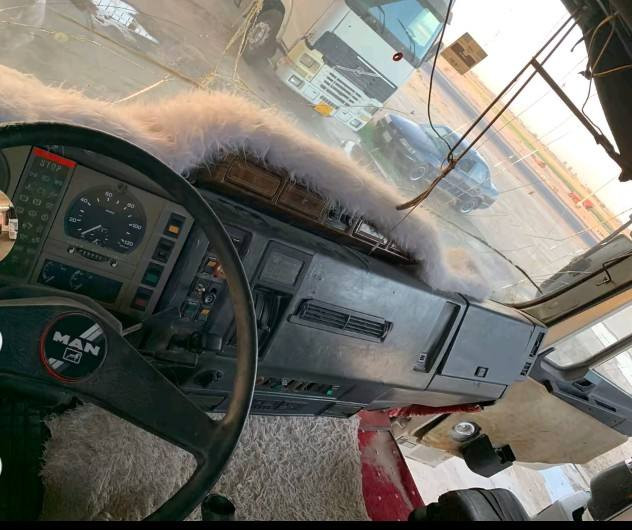 ان صقر موديل 1991  رقم صلاح الدين مشروع وطني  مكان طوزخورماتوو   سعر 60
***********
