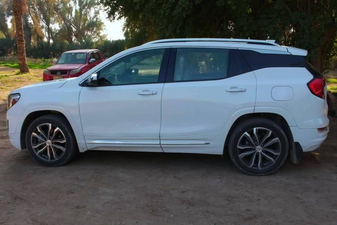 من رخصة الادمن المحترم
: جي ام سي تيرين فئة دينالي ( اعلى فئة ) لون ابيض محرك 2000  توربو

#الضرر : جاملغ وبنيد

رقم بغداد مكان السيارة ميسان 

مابيهة نقص برغي الصدر امامي خلفي قبل اسبوع سويتة كلهة جاهزة محرك وكير مكفولات ولا ملعوب بيهن سيارة بلعافية علياخذهة

#المواصفات :

فئة DENALI لون ابيض

▪️ بنراما

▪️الموديل : 2018

▪️المحرك: 2000 توربو (اربعة سلندر)

▪️حجم الويل: ويل كب دينالي حجم 19 مع طقم تايرات بحالة جديد 

   رادار وتحديد مسار وكشن هزاز 

   نقطة عمياء بلمري 

   مري قلاب مع البك

  كامرات محيطية 5 كامرات

  شاحن تليفون وايرليس

  تبريد قطعتين 

▪️لايتات زينون عالي وناصي اصل مع حاجب LED

▪️بصمات عدد 4 للابواب مع بصمة تشغيل

▪️حساسات خلفية اصل

▪️حساسات ورادارات الاجتياز الجانبية (نقاط عمياء)

▪️كشنات السيارة جلد اسود اصل مع تطريز DENALI

▪️تحكم فول كهرباء لكرسي السائق والراكب وخزن ميموري 

▪️شاشة الدشبول حجم كبير للتحكم بايعازات السيارة

▪️تبريد قطعتين امامي وخلفي

▪️تدفئة وتبريد لكراسي المقدمة وتدفأة لكراسي الخلفية

▪️تدفئة بالستيرن

▪️جنطة كهرباء

▪️تشغيل عن بعد

▪️دبل كزوز

▪️تطعيم نيكل لمقابض الأبواب

▪️سستم صوت BOSE الشهير

▪️سايد بريك دگمة

▪️تطعيم صاج لدواخل المركبة

▪️تحكم ستيرن جهتين بلوتوث وحاكية وكروس سرعة 

▪️نظام ABS مانع انزلاق

السعر المطلوب : 150 ورقة مع المجال للشراي

ميسان العمارة 

***********
