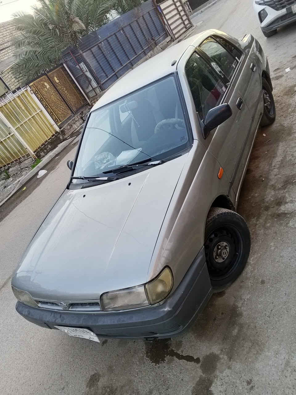 نيسان بريميرا موديل 90 كير اوتوماتيك تبريد ثلج تخم تايرات كهربائيات كلها شغاله لايتات زنون بدون حادث ولا تبديل مصبوغه احزام اثر الجراد فقط الجماليه اي نقص مابيها استخدام مال بيت السعر 34 شهداء البياع شارع المضخة الاول 
*********** بغداد, العراق
