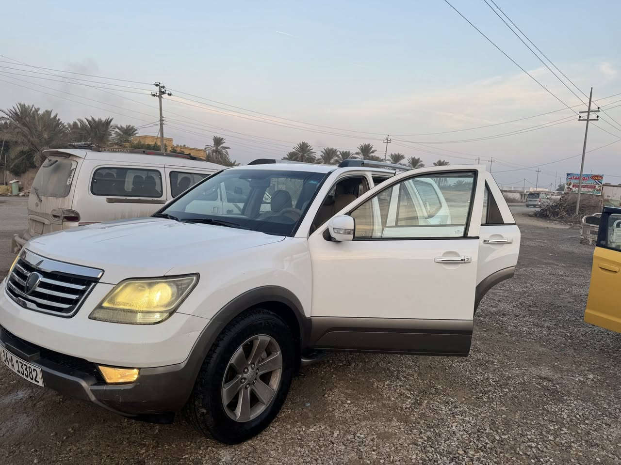 كيا مهافي  موديل 11 رقم بصره انكليزي تحويل مباشر وارد خليجي  فول مواصفات السياره مكفوله من الضربه ولعيب الشرعي بيها 4 قطع صبغ بدون معجون شرط بس صبغ سونارها موجودً ويه الصور  كير ومكينه كفاله مكينه 6 اسرندر  7 راكب  تبريد 3 قطع حداده جديده جاهزه اي نقص مابيها سعرها 128 وبيها مجال لشراي. مكاني ناصريه سوق الشيوخ ***********
